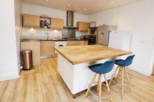 WATERSIDE MARINA- click for photo gallery